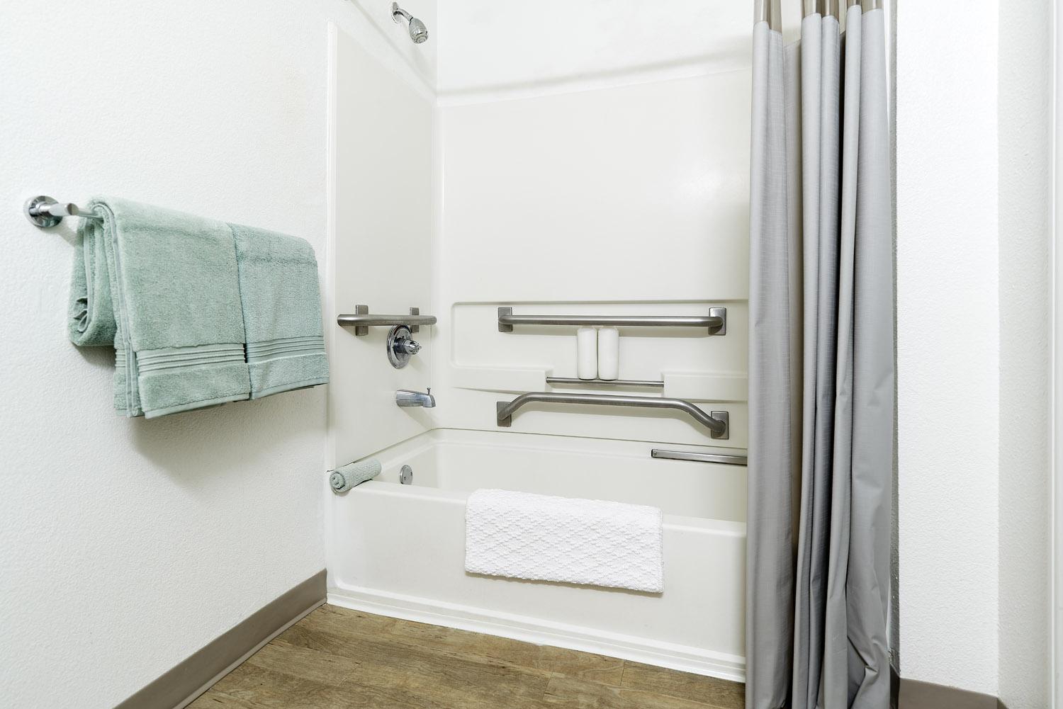 Intown Suites Extended Stay Norfolk Va エクステリア 写真