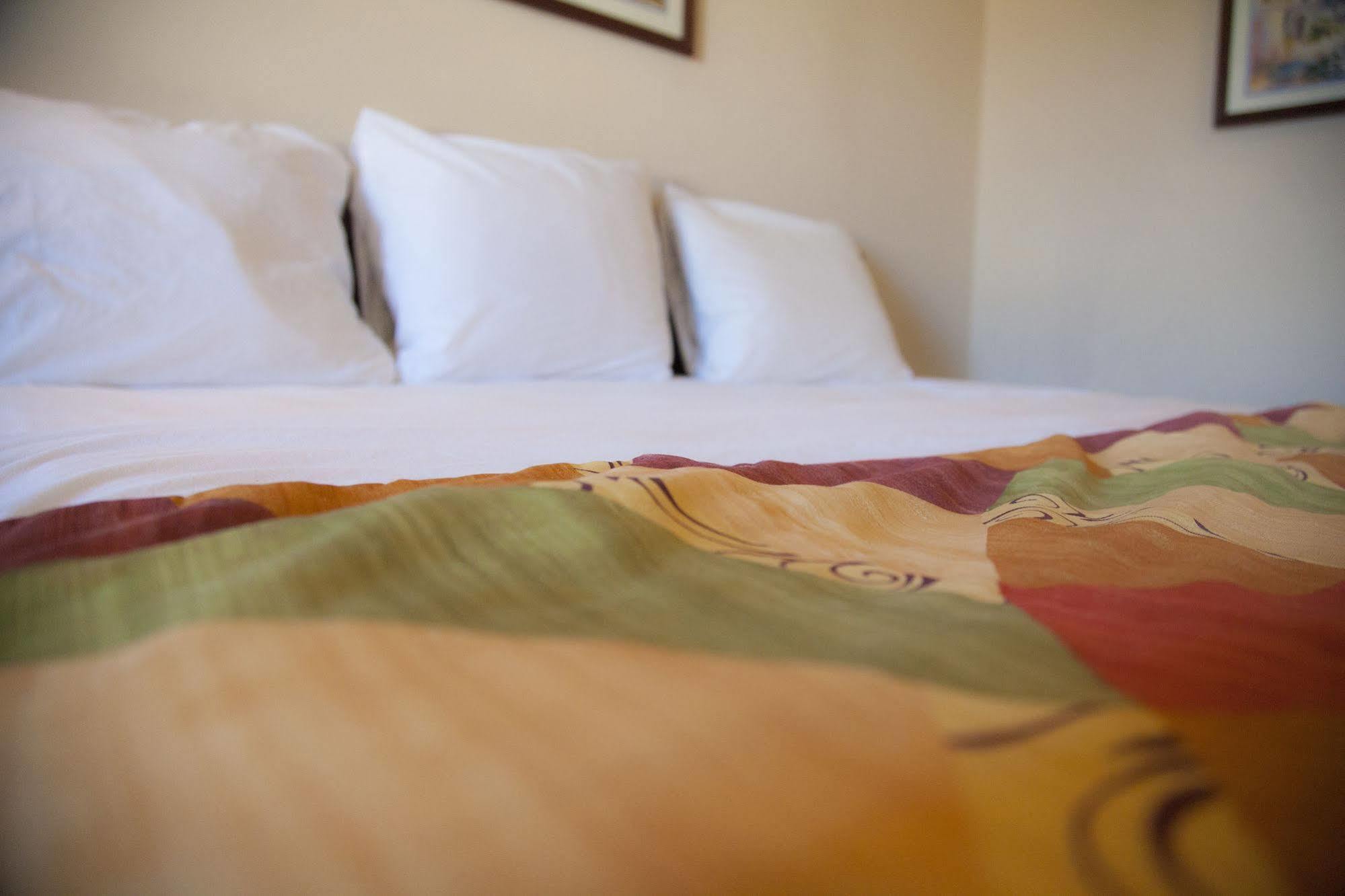 Intown Suites Extended Stay Norfolk Va エクステリア 写真